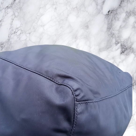 Tory Burch Black Nylon Large Zip Top Shoulder Bag - Picture 5 of 6